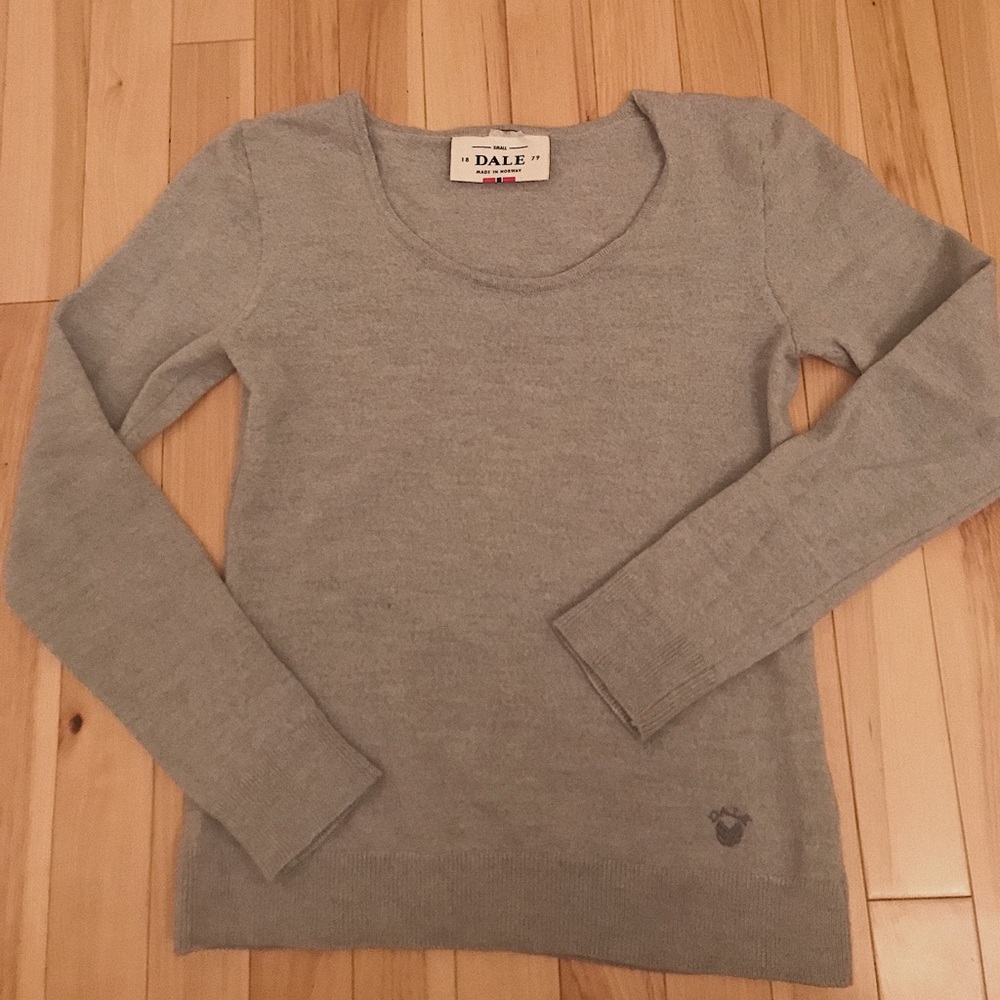 Gray dale of Norway sweater